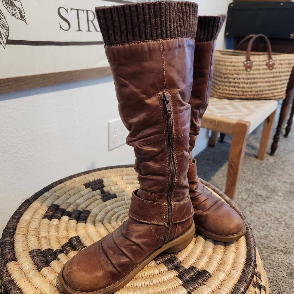 Aldo lovely taupe-brown boots 7 with knit band detail